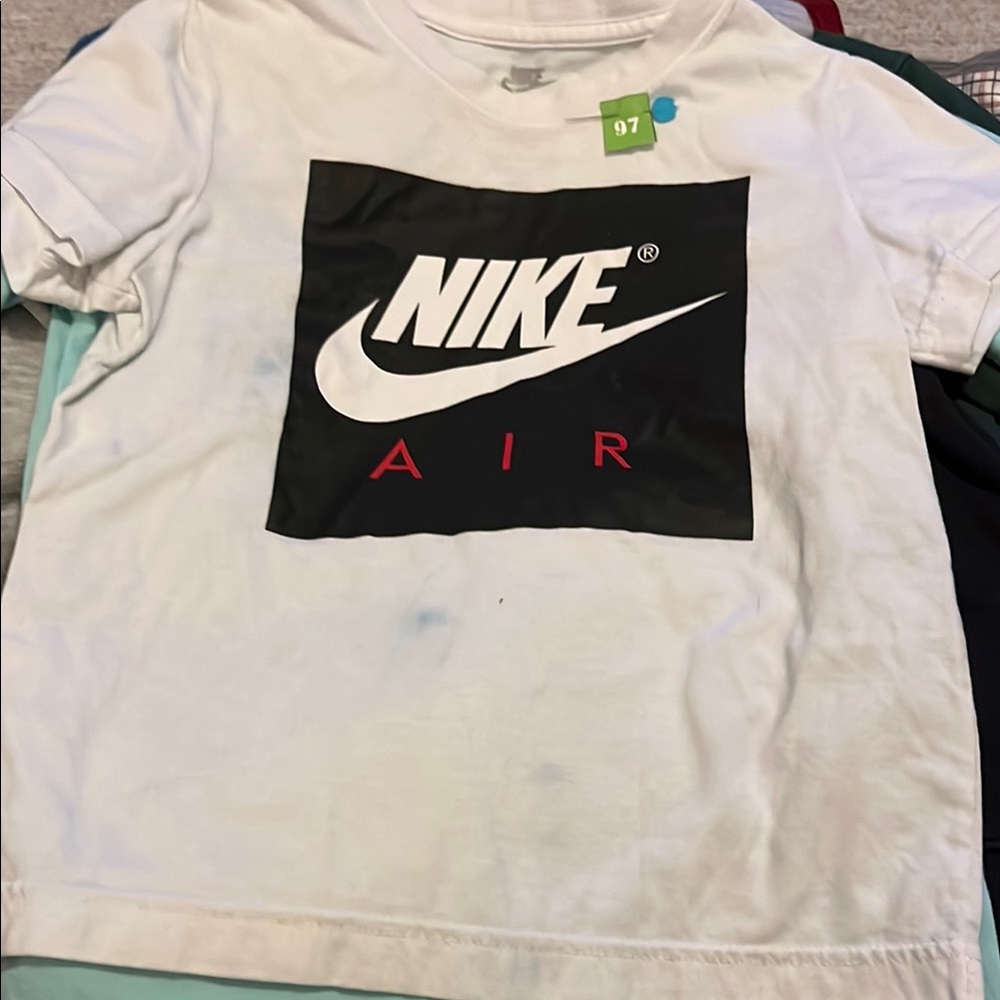 Nike Kids White and Black Logo Tee Size 6/7
